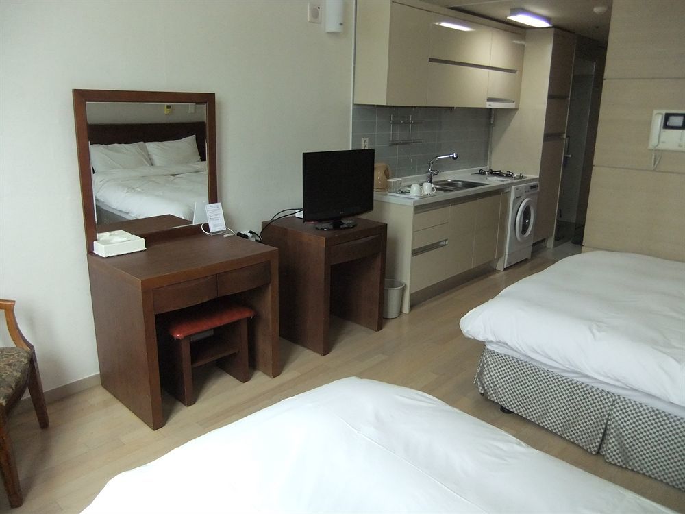Residence & U Goyang Exterior photo